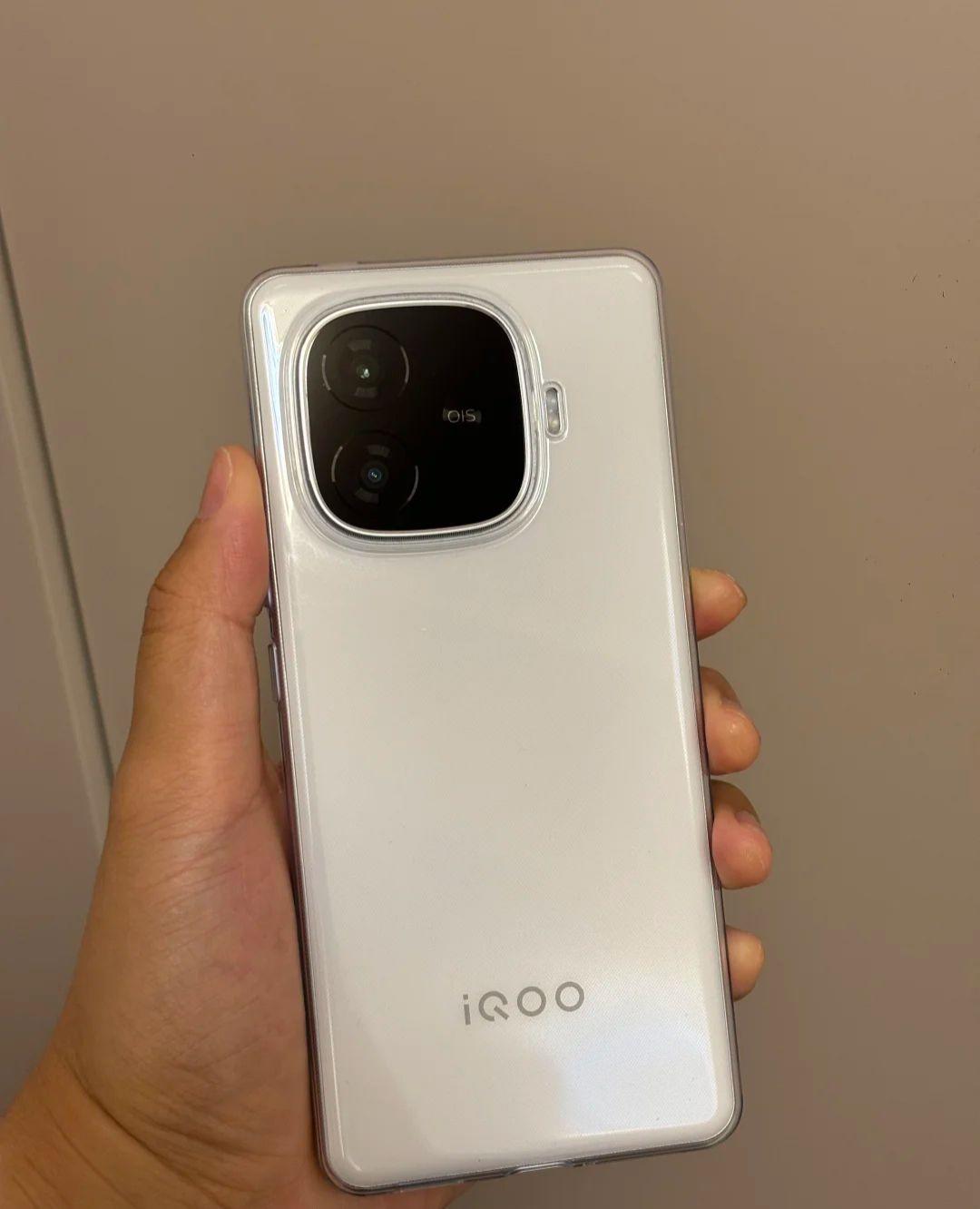 买了iqooz9turbo 我真的.....